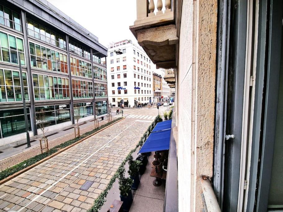 Magnifico Appartamento Ristrutturato Mailand Exterior foto